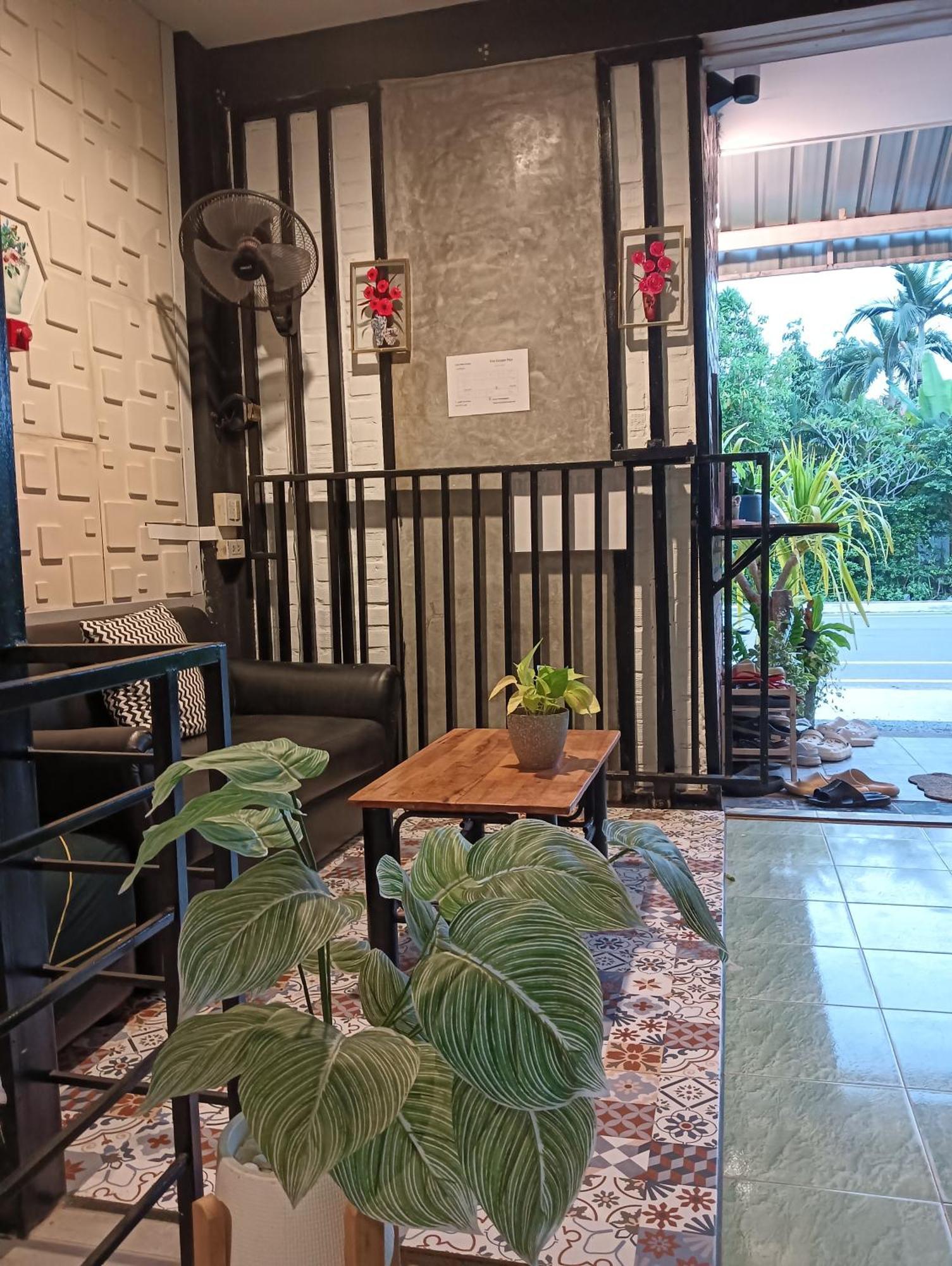 Krabi Nemo House Hostel Ao Nang Ngoại thất bức ảnh