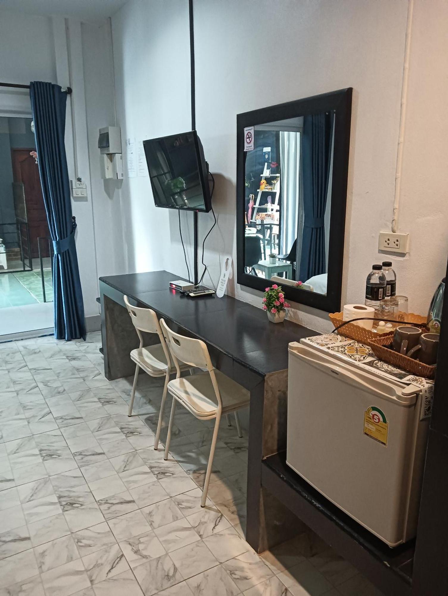Krabi Nemo House Hostel Ao Nang Ngoại thất bức ảnh