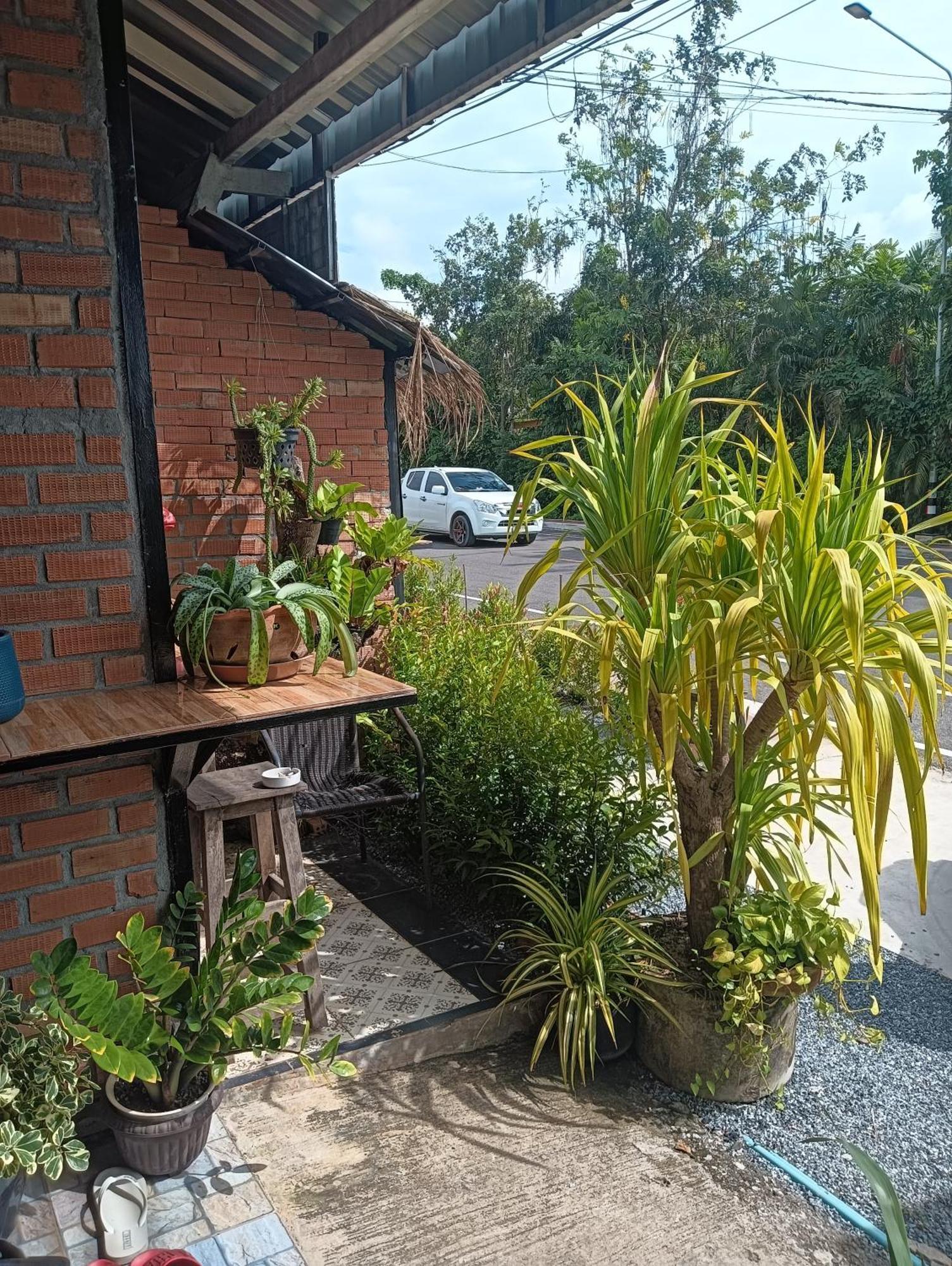 Krabi Nemo House Hostel Ao Nang Ngoại thất bức ảnh