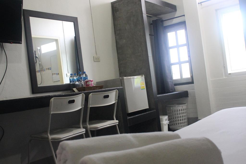 Krabi Nemo House Hostel Ao Nang Ngoại thất bức ảnh